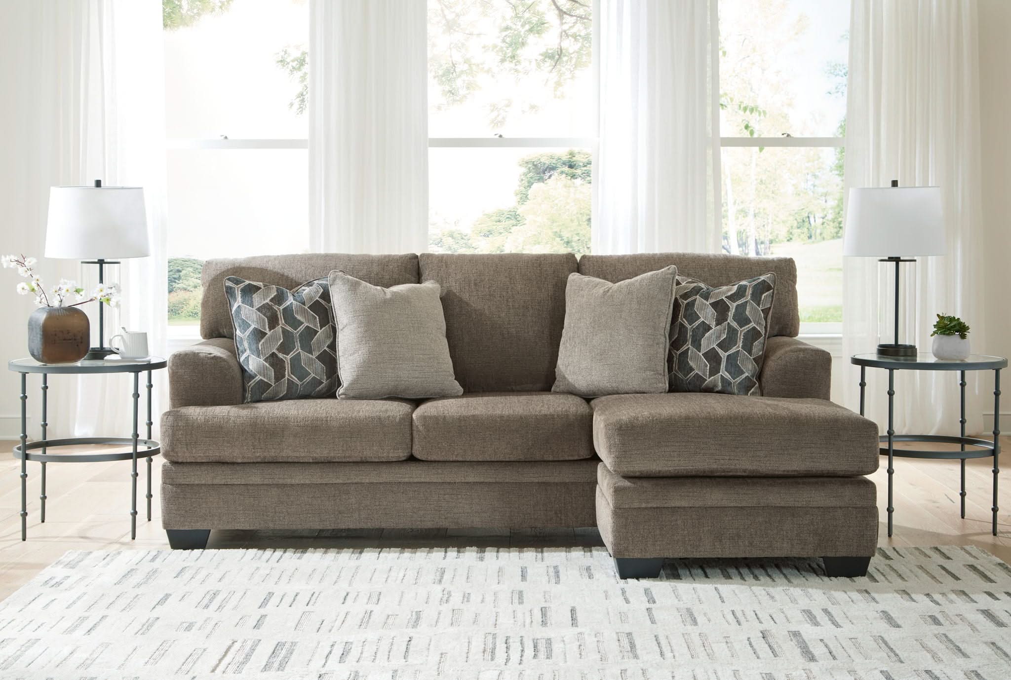 Stonemeade - Sofa Chaise