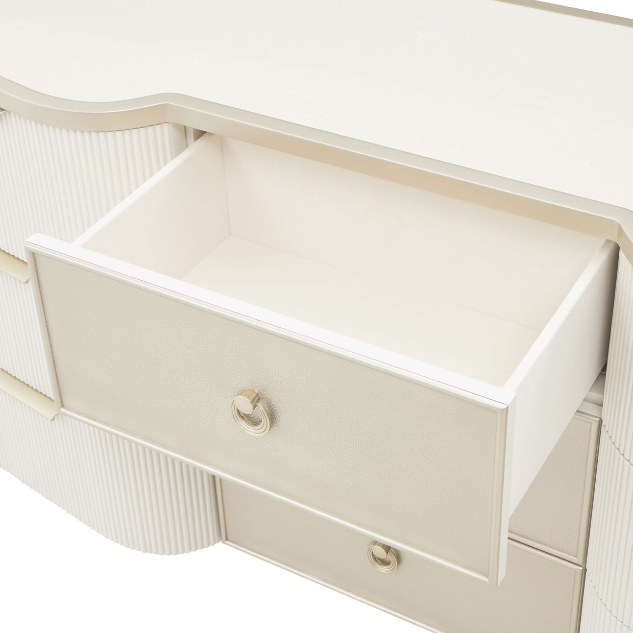 La Marisia - Dresser