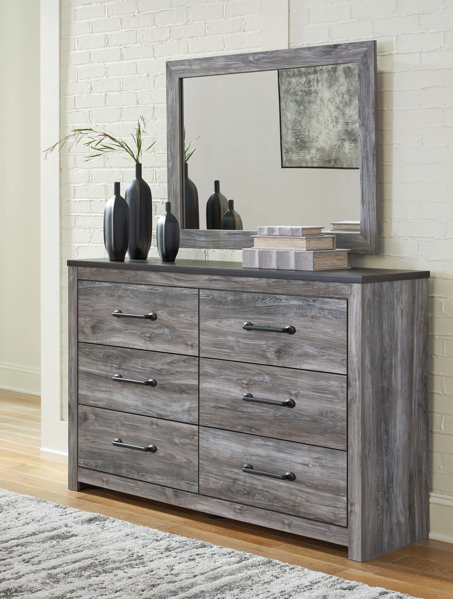 Bronyan - Dresser - | Free Shipping | Exclusive Furniture Bronyan - Dresser - | Free Shipping | Exclusive Furniture