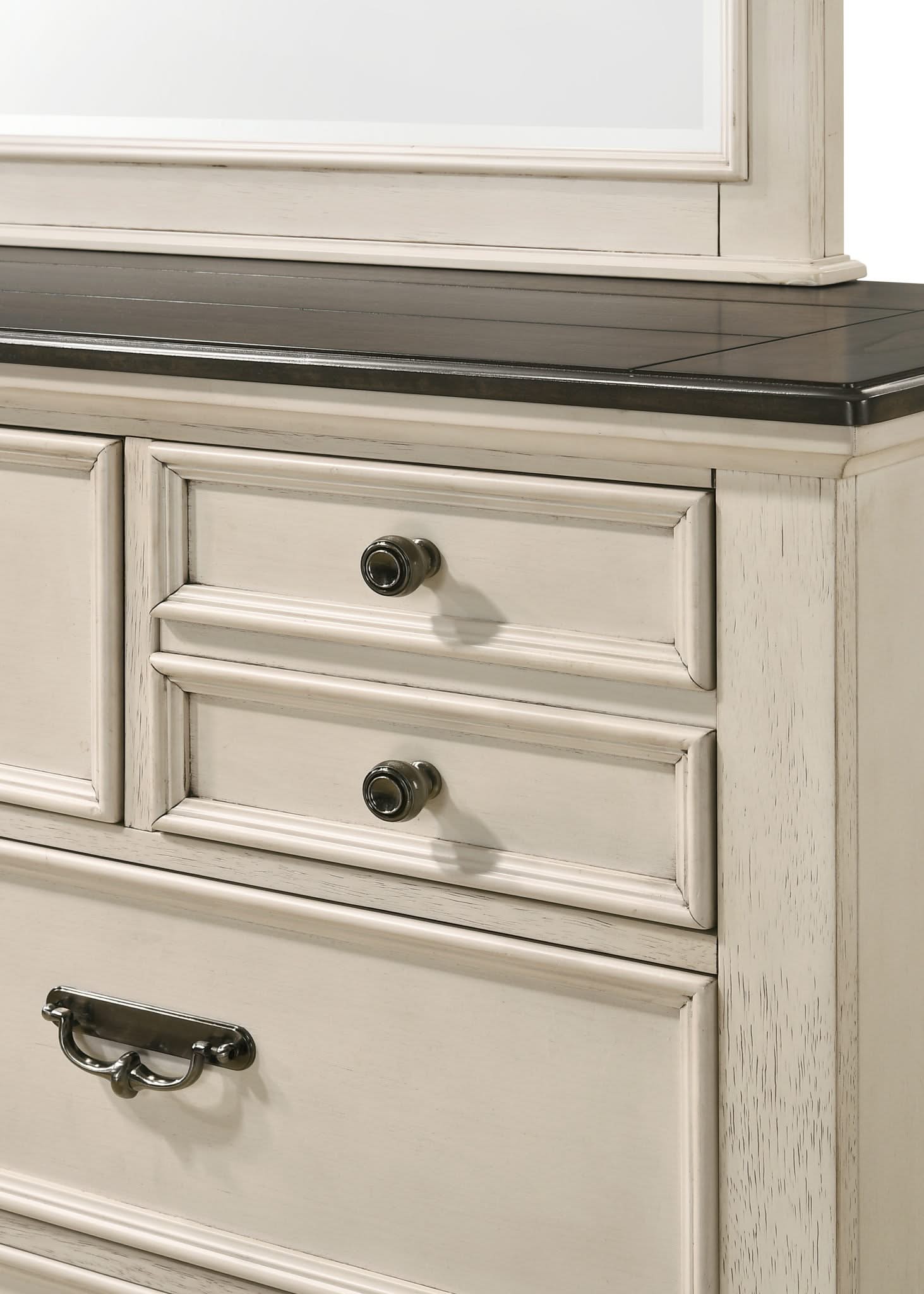 Sawyer - Dresser & Mirror - Antique White