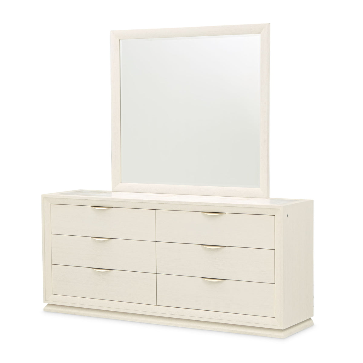 Portrait - Dresser