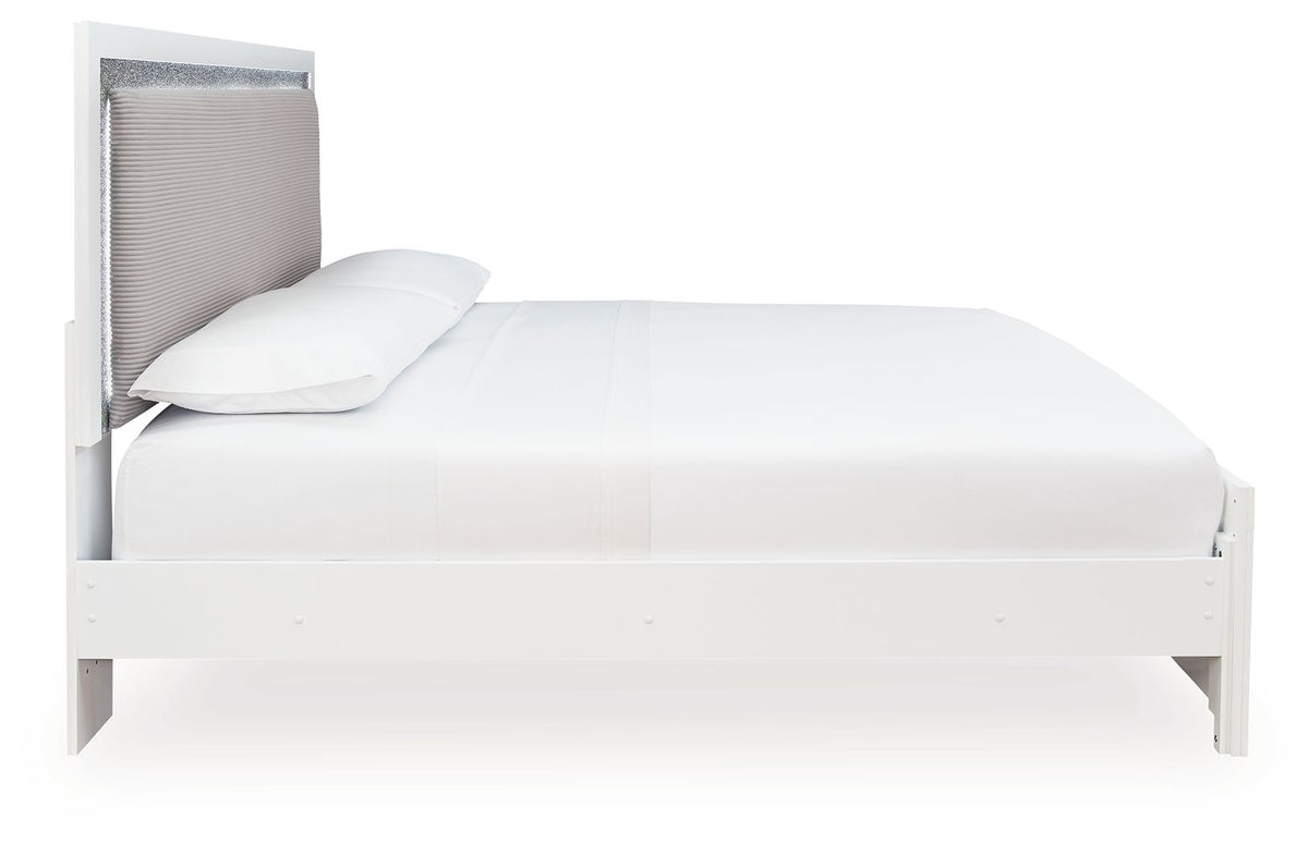 Maeling - Upholstered Panel Bed
