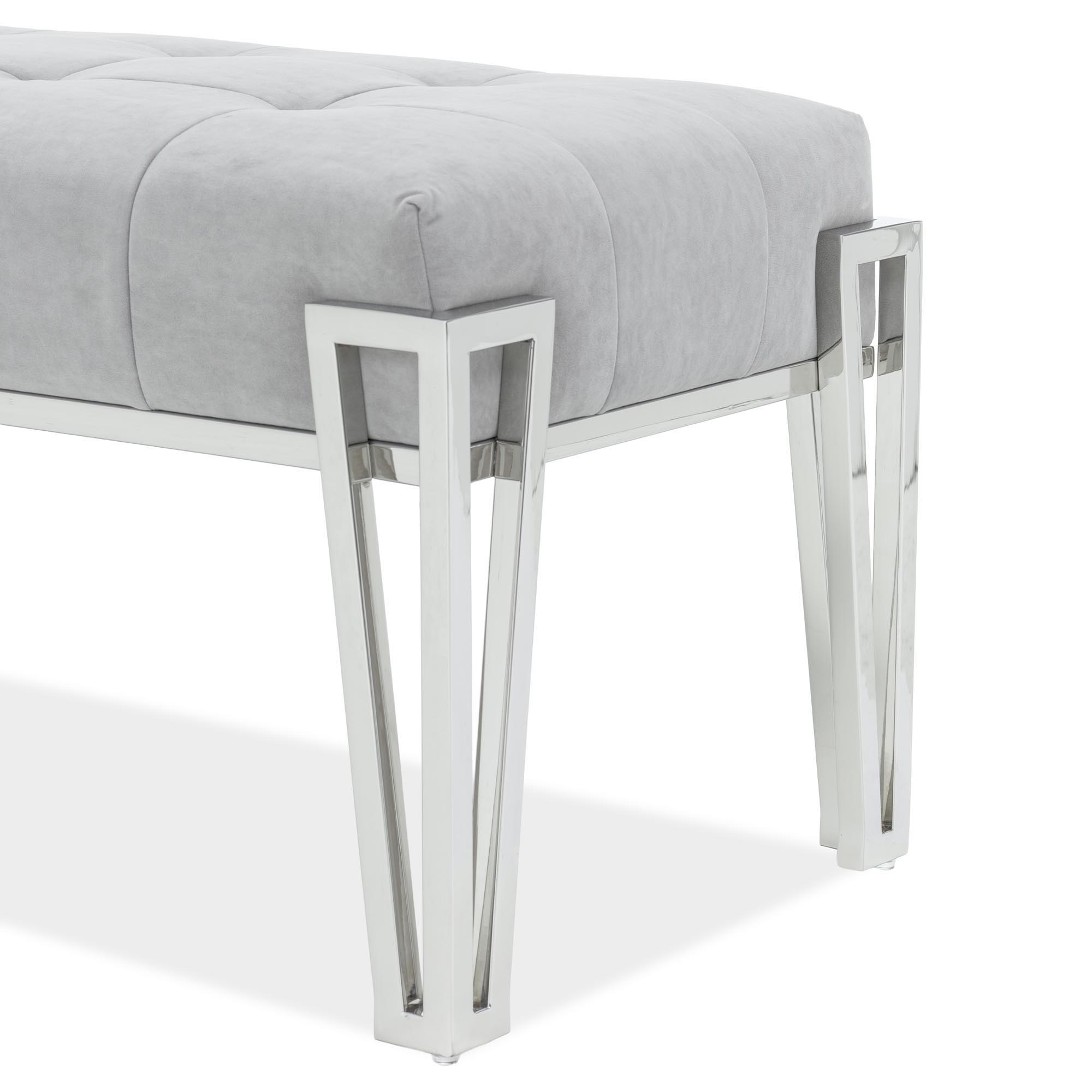 Signature Beds & Benches - Rose Velvet Accent Bench - Gray / Chrome