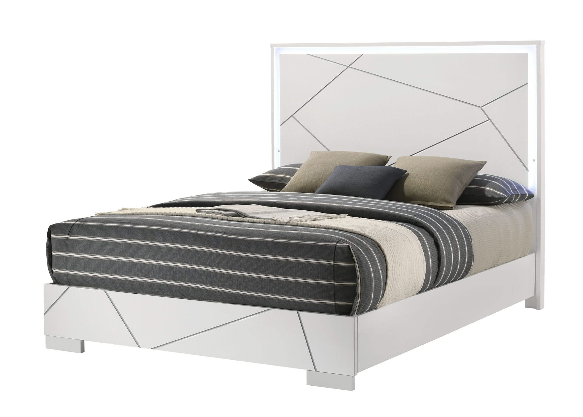 Ayla - King 5 Piece Bedroom Set - White