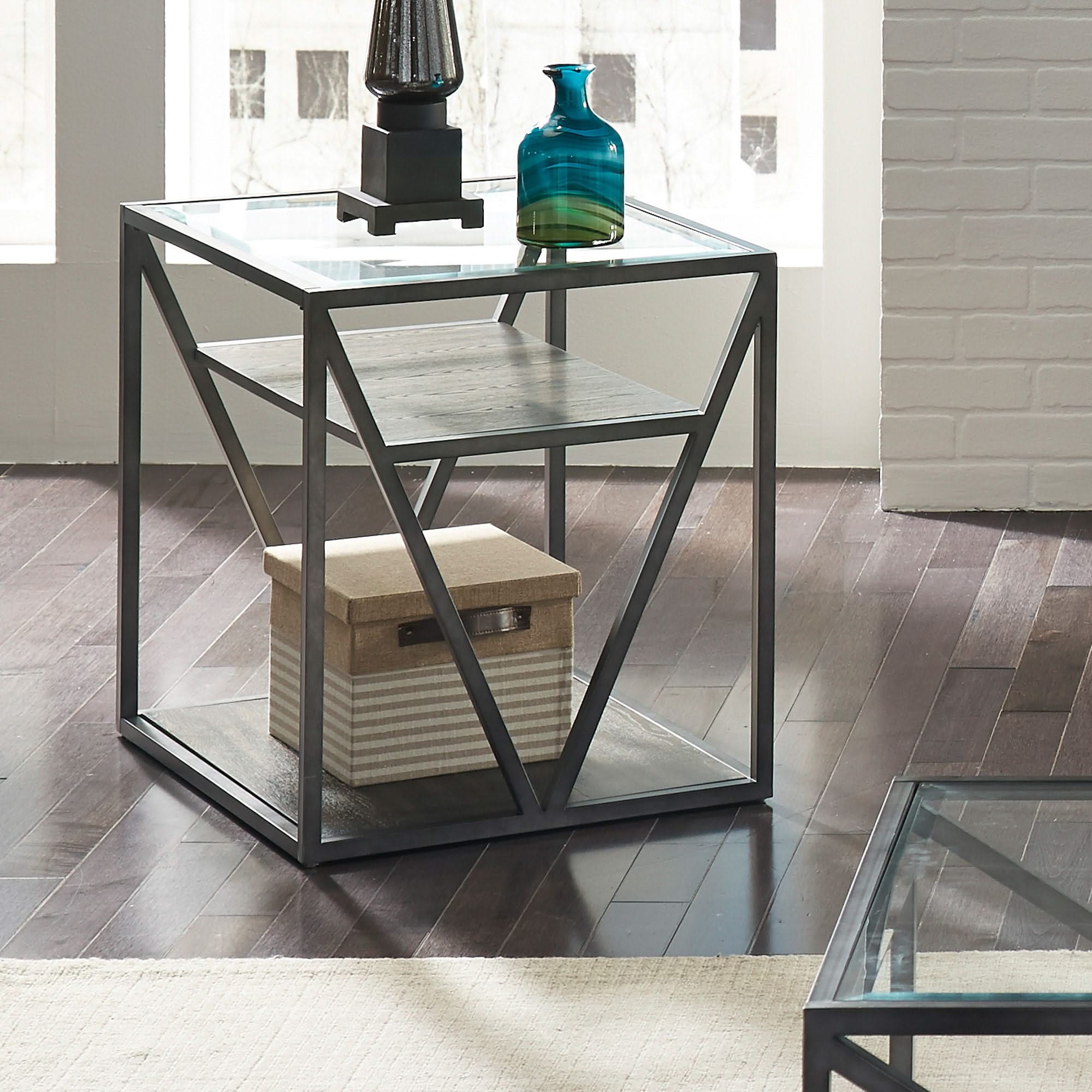 Arista - Table