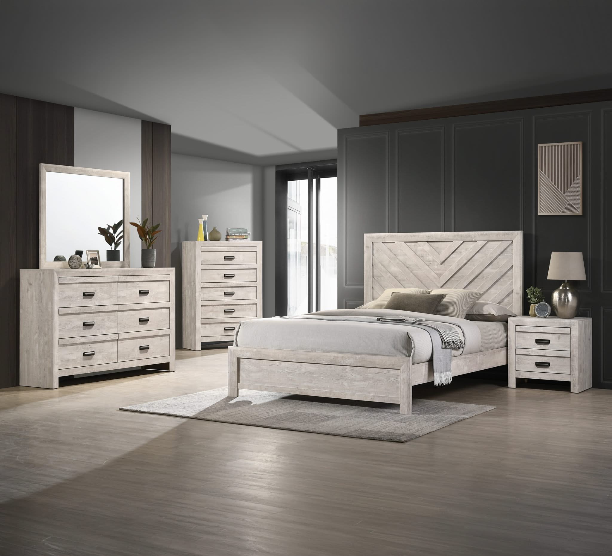Valor - Queen 5 Piece Bedroom Set - Antique White