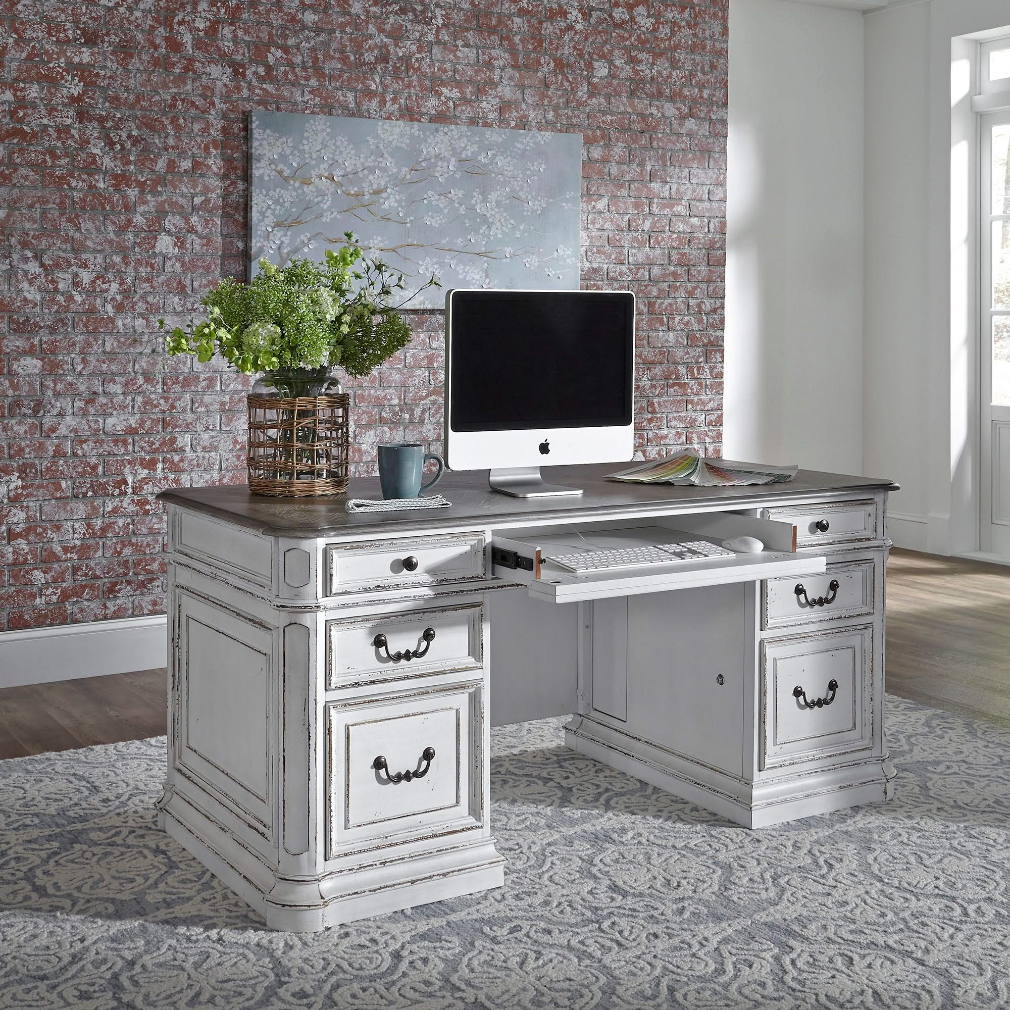 Magnolia Manor - Desk - Antique White