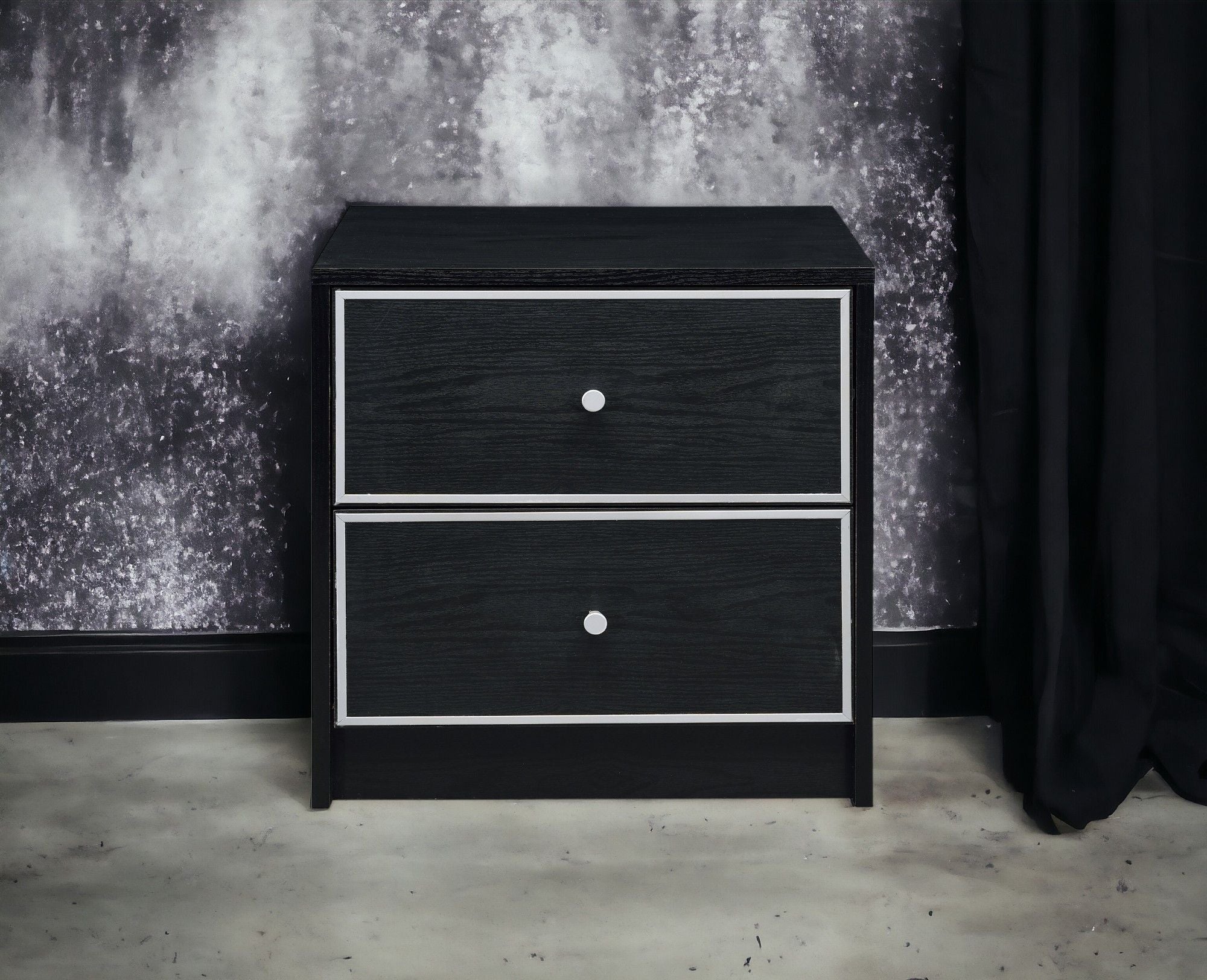 Jabir - Accent Table - Black / Silver