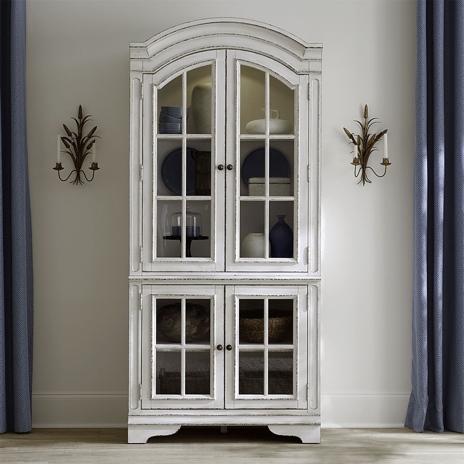 Magnolia Manor - Display Cabinet - Antique White