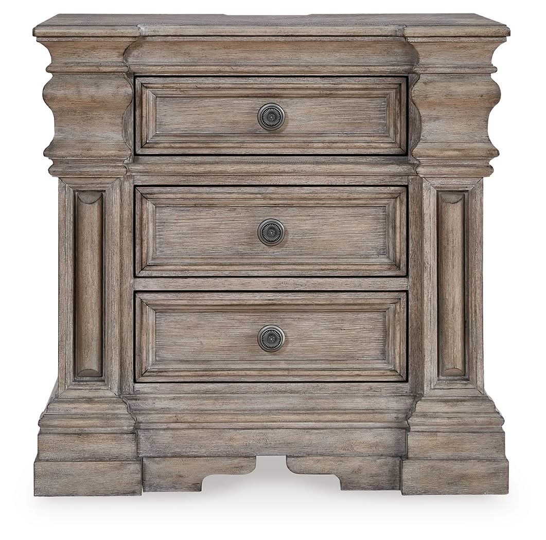 Blairhurst - Three Drawer Night Stand - Light Grayish Brown