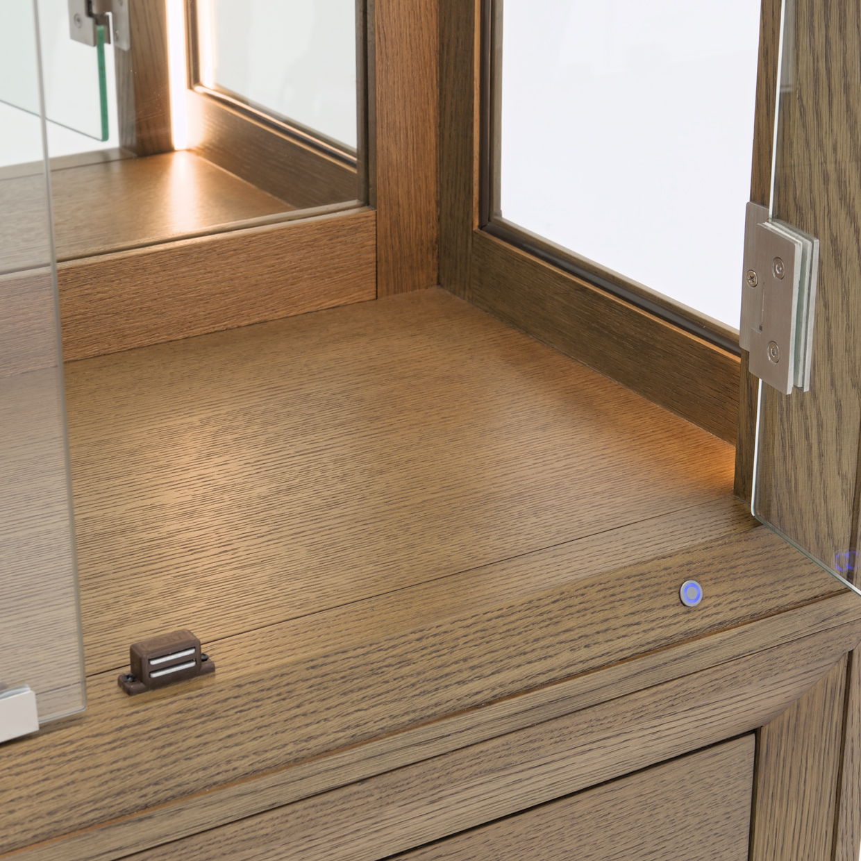 Portrait - Display Cabinet - Sienna Brown