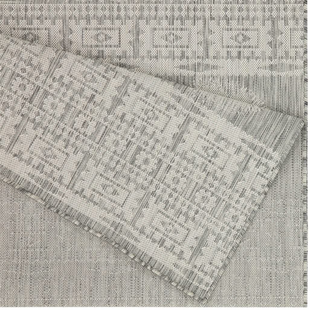 Sunshine - 5'3" X 7'3" Indoor, Outdoor Area Rug Polypropylene - Silver