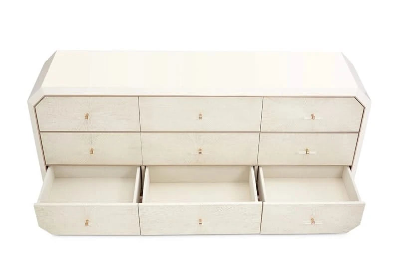 La Rachelle Medium Champagne 6-Drawer Dresser with Velvet-Lined Storage
