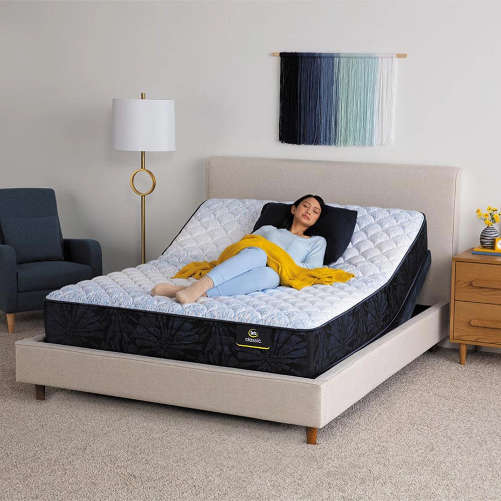 Serta Classic Alden 11.5-Inch Medium Tight Top Mattress