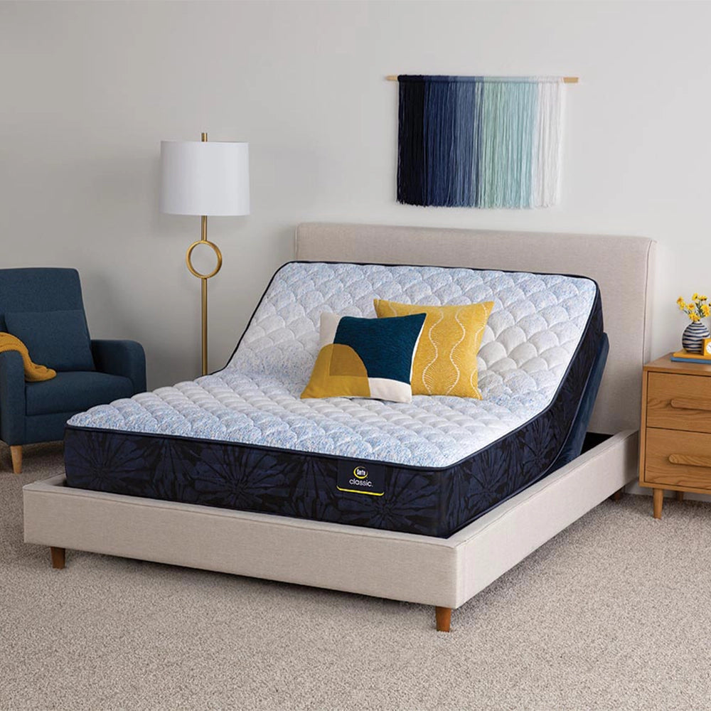 Serta Classic Alden 11.5-Inch Medium Tight Top Mattress